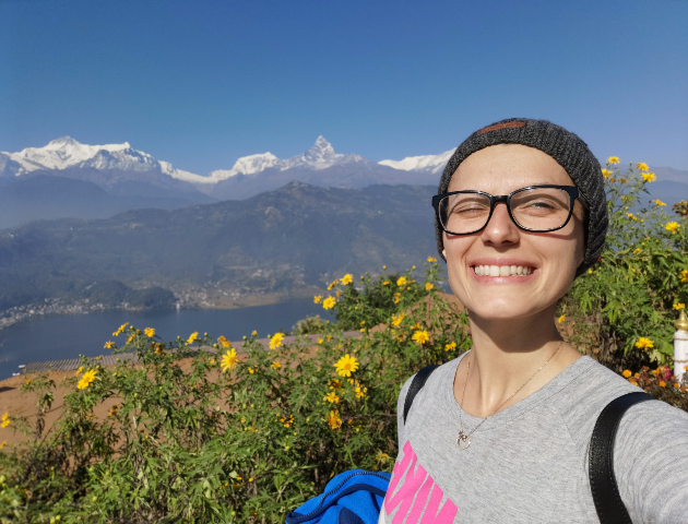 aleksandra lucanok nepal e zemja kade lugjeto odat i si gi posetuvaat rordninite od prethodnite zivoti a nepalcite se narod so visoka svesnost i skromnost 16