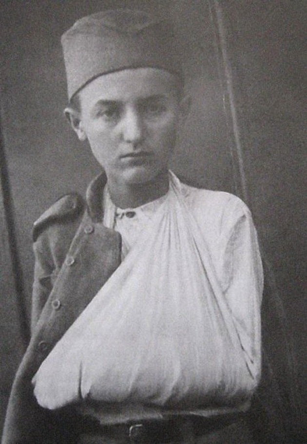 na-8-godini-stanal-del-od-srpskata-vojska-bil-ranet-vo-prvata-svetska-vojna-prikaznata-za-momchilo-gavrikj-najmladiot-podnarednik-vo-svetot-05.jpg