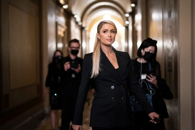 profesorite-pravea-ginekoloshki-pregledi-podocna-sfativ-deka-n-siluvale-paris-hilton-so-novi-detali-za-uchilishteto-za-problematichni-devojki-07.jpg