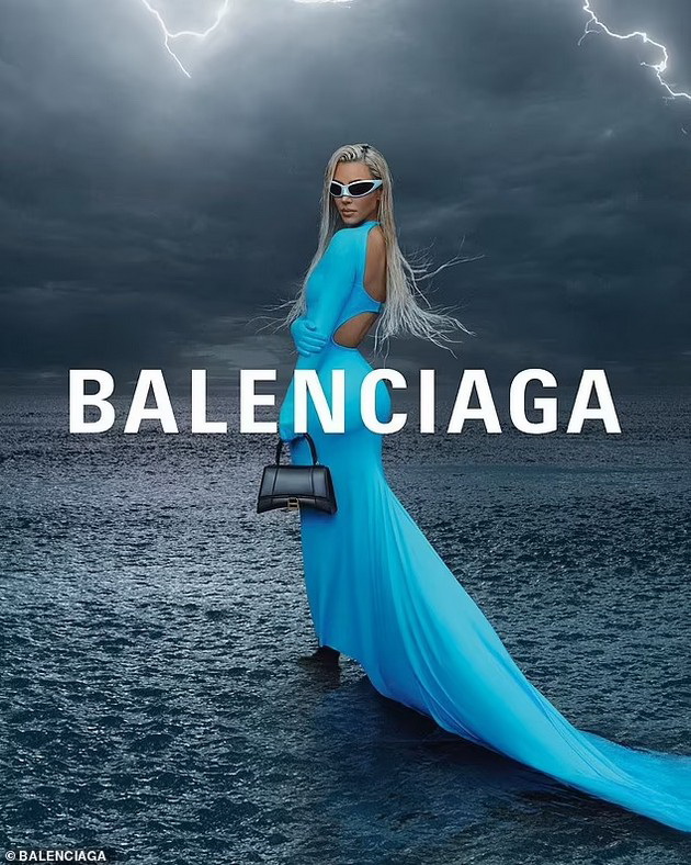 balenciaga-obvineti-za-promoviranje-detska-pornografija-i-pedofilija-so-kampanjata-kim-kardashijan-saka-da-prodolzhi-da-sorabotuva-so-niv-03.jpg