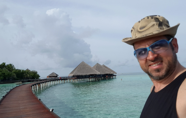 branko ilieski bitolcanec koj zivee vo avstralija imam poseteno okolu 4o zemji 4 svetski cuda a narednata godina sakam da odam na island i grenland 13