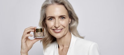 eucerin-hyaluron-filler-elasticity-sega-so-thiamidol-kako-da-go-zabavite-stareenjeto-na-vashata-kozha-povekje.jpg