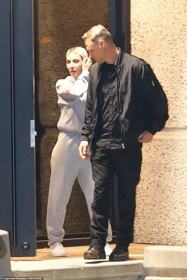 kim-kardashijan-vidno-voznemirena-po-finaliziranjeto-na-razvodot-so-kanje-kje-dobiva-200-000-dolari-mesechno-od-nego-05.jpg