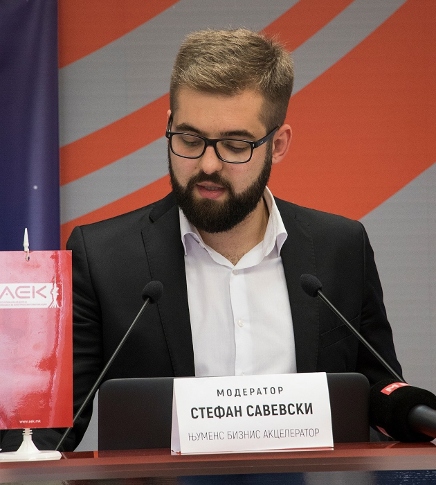 stefan savevski vo indija moite prasanja se prodlabocija na nacin na koj vistinata stana edinstven avtoritet vo mojot zivot 9