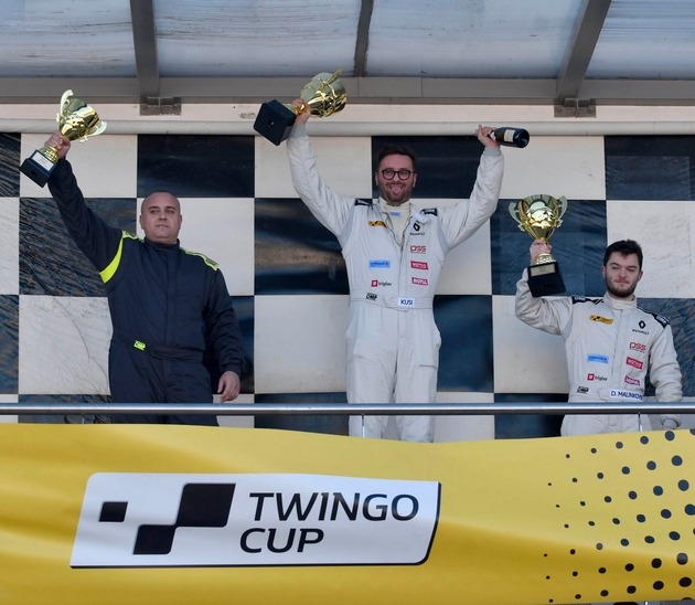 tretata-sezona-na-twingo-cup-zavrshi-so-dvoen-triumf-na-marko-blazhevski-01.jpg