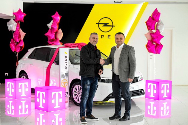 dodelena-glavnata-nagrada-opel-astra-od-nagradnata-igra-na-telekom-telekom-nagraduva-01.jpg