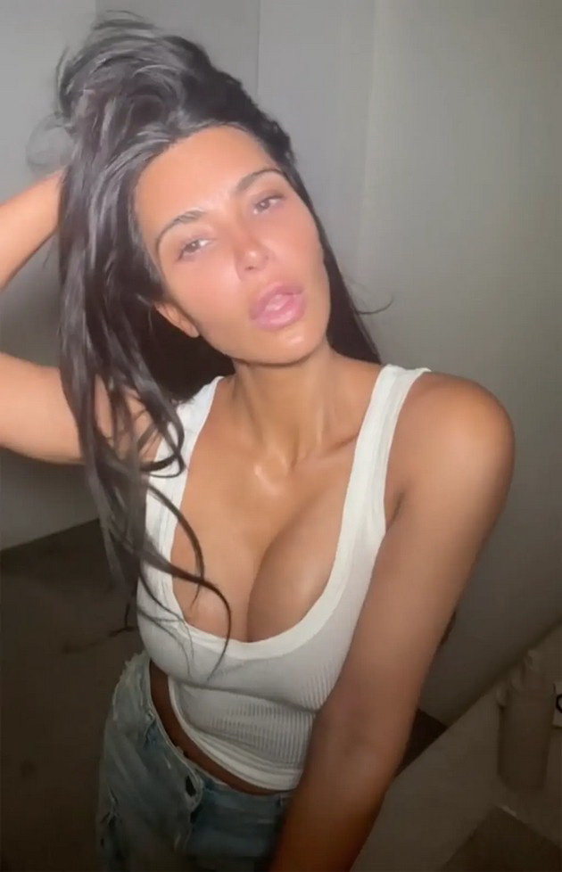 kim-kardashijan-e-kako-potpolno-druga-lichnost-bez-shminka-fanovite-voodusheveni-od-prirodniot-izgled-video-06.jpg