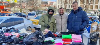 Продавачи на тезга на Бит пазар со срце планина - вирален статус на скопјанец ни ја враќа вербата во хуманоста