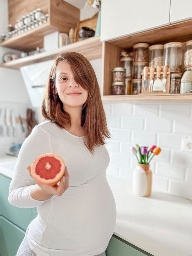 marija-stardelova-37-e-holistichki-nutricionist-spodeluva-top-5-soveti-za-bremenosta-i-raboti-koi-gi-promenila-vo-ishranata_03.jpg