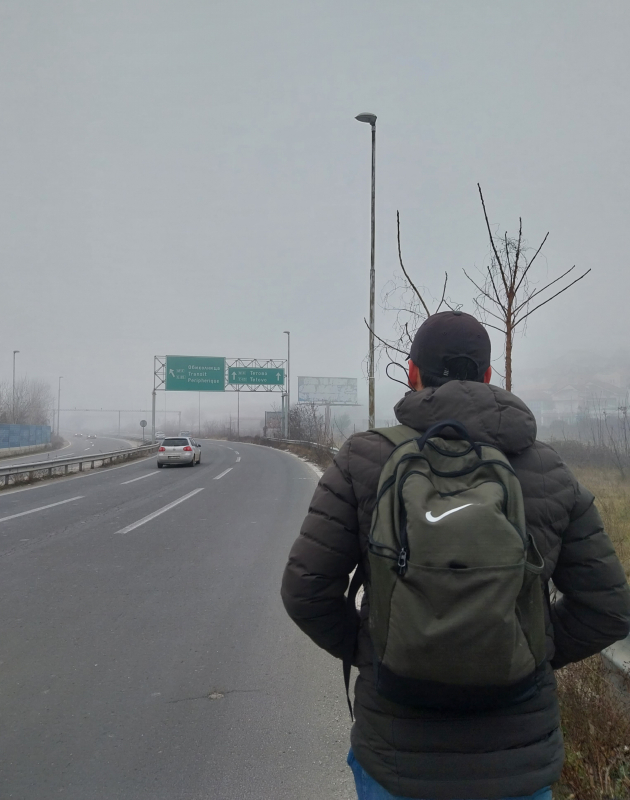stefan patuvanje so avtostop ni e golem predizvik a vo makedonija sakame da kampuvame na mesta so nedoprena priroda i bujna vegetacija 14