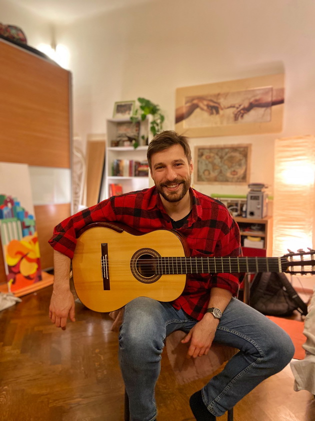 ivan-naumovski-operski-pejach-koj-se-obrazuval-vo-viena-a-raboti-vo-makedonija-zadovolstvo-mi-e-da-ja-neguvam-makedonskata-klasichna-muzika-03.jpg