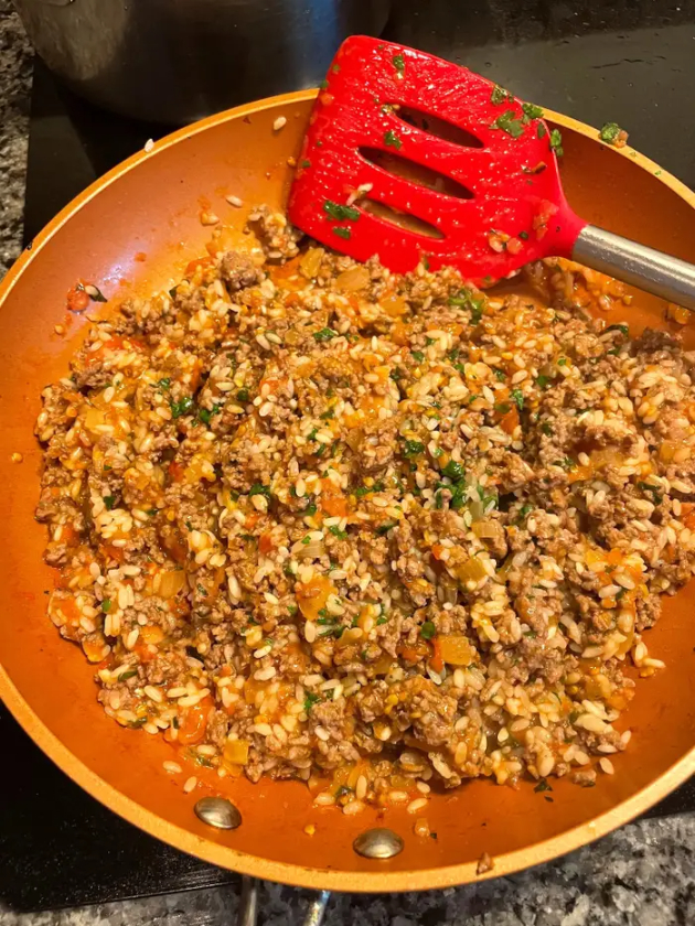 kako-da-podgotvite-jemista-polneti-domati-po-tradicionalen-grchki-recept-chekor-po-chekor-upatstvo-06.jpg