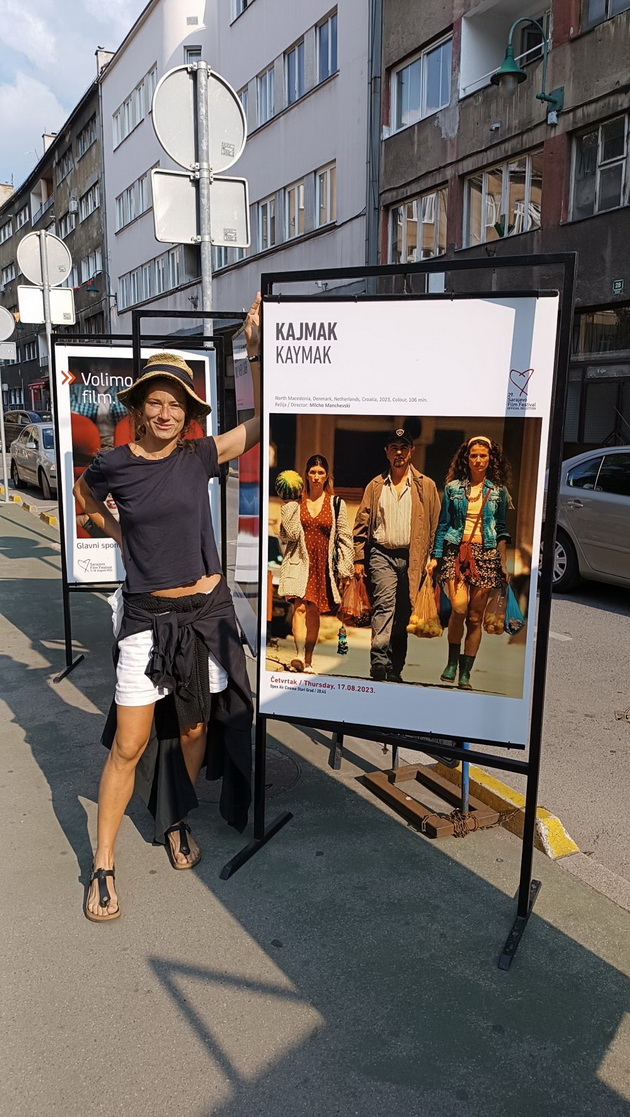 i-saraevo-se-omrsi-od-kajmak-na-mancevski-fotoglaerija-od-crveniot-kilim-05.jpg
