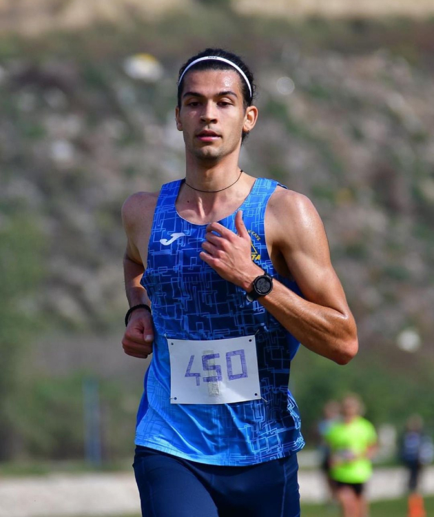 leonid vandevski atleticar pred sekoj natrevar gledam da sum podaleku od socijalnite mrezi a disciplinata e nerazdelen del od atletikata 7