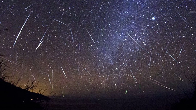 meteorskiot-dozhd-perseidi-kje-bide-vidliv-i-vo-makedonija-shto-treba-da-napravite-za-da-mozhete-da-uzhivate-vo-gletkata-02.jpg