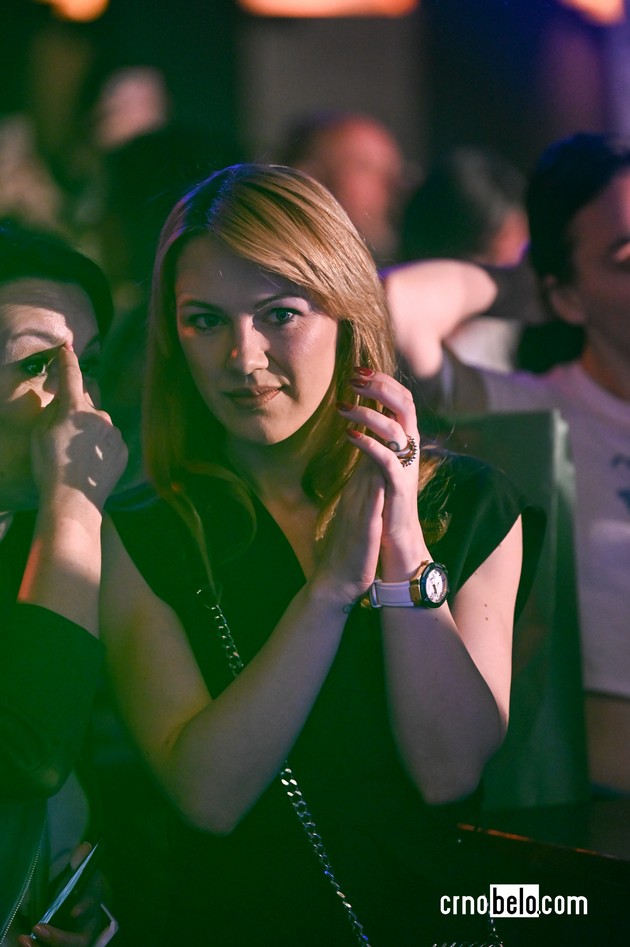 atmosferata-megju-posetitelite-na-vtorata-vecher-na-skopski-moden-festival-2023-foto-13.jpg