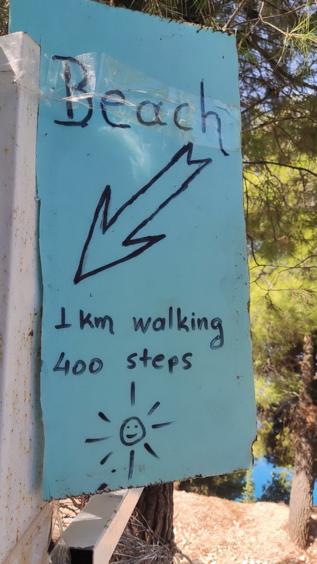 edvaj-iskachiv-400-skali-od-egremni-me-voodushevi-starica-shto-skokna-so-padobran-sekojpat-koga-odam-na-lefkada-odnovo-se-vljubuvam-vo-ostrovot-18.jpg