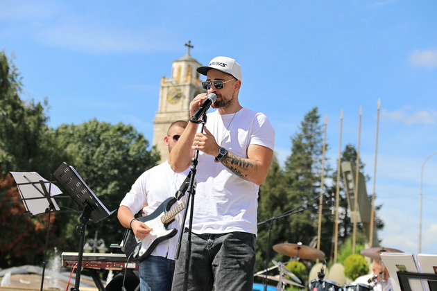 viktor-apostolovski-za-rodniot-grad-bitola-ima-ogromna-dusha-toa-sekogash-me-vleche-doma-06.jpg