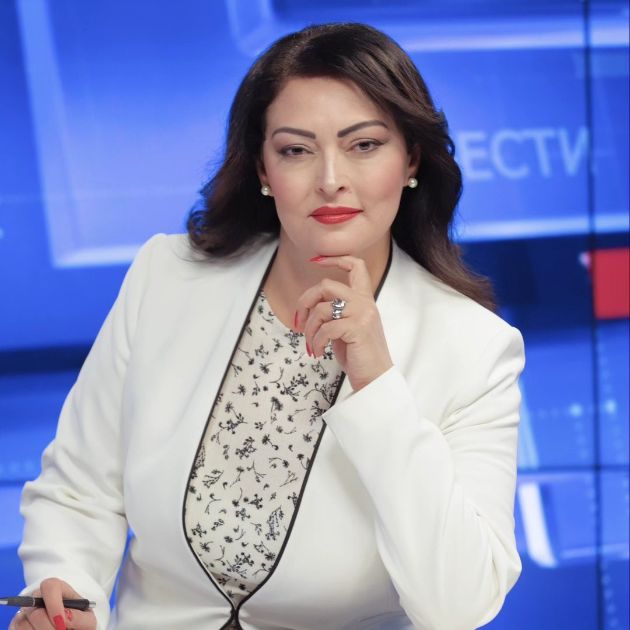 godinite-za-ovie-dami-se-samo-brojka-kako-izgledale-makedonskite-voditelki-vo-mladosta-02.jpg