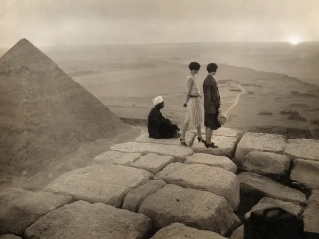 kako-izgledal-odmorot-vo-egipet-pred-100-godini-niz-retko-fotki-02.jpg