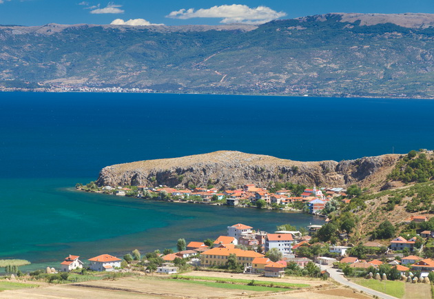 tajnata-za-izrabotkata-na-ohridskiot-biser-doshla-od-rusija-ja-znaat-samo-dve-semejstva-interesni-fakti-za-ohrid-03.jpg