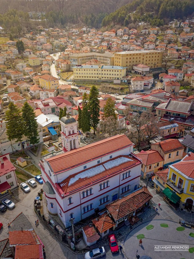 unikatnata-ubavina-na-krushevo-najvisokiot-grad-vo-makedonija-niz-objektivot-na-aleksandar-menkinoski-07.jpg