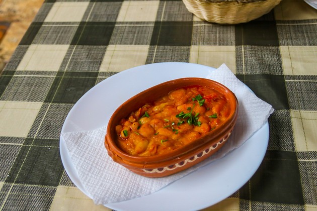 interesni-fakti-za-bitola-grad-so-mnogu-iminja-crkvi-i-manastiri-domot-na-prviot-snimatel-na-balkanot-i-07.jpg