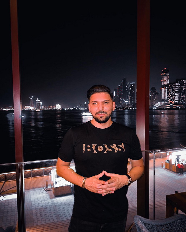 milioner-od-dubai-gi-spodeli-pravilata-shto-negovata-sopruga-mora-da-gi-pochituva-ne-smee-da-gotvi-i-da-plakja-smetki-03.jpg