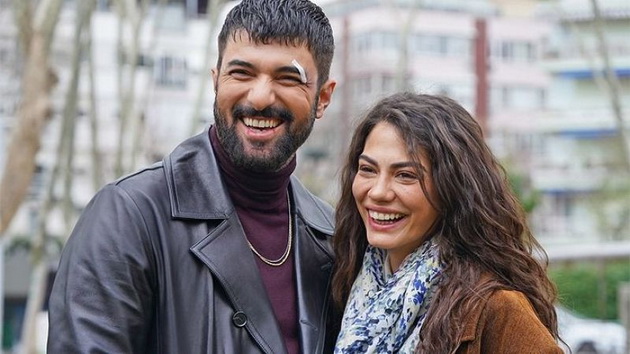 najposakuvan-turski-ergen-glasini-deka-zaradi-nego-demet-ozdemir-se-razvela-fakti-za-turskiot-akter-engin-akjurek-06.jpg