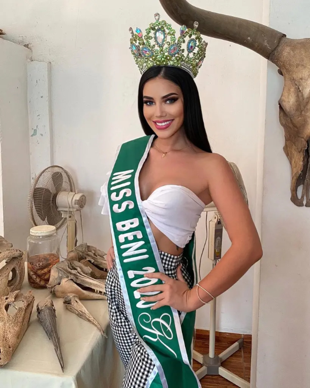 uapsena-poraneshnata-miss-bolivia-vo-domot-i-nashle-arsenal-oruzhje-se-veruva-deka-kriumcharela-drogi-02.jpg