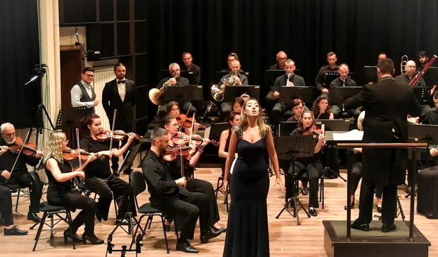 veronika-karakoleva-operska-pejachka-ne-jadam-3-4-chasa-pred-nastap-izbegnuvam-komunikacija-za-da-go-shtedam-glasot-11.JPG
