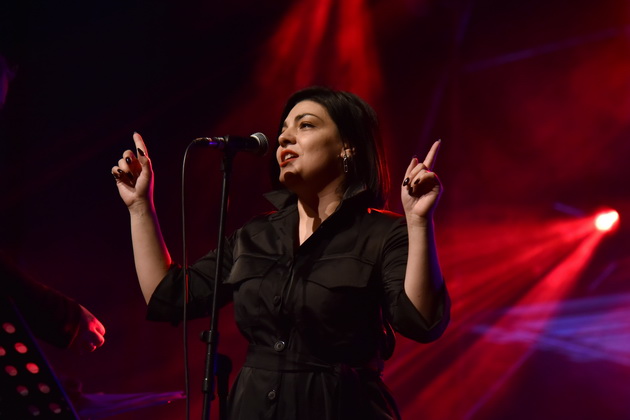 spektakularni-dva-koncerti-mtv-the-greatest-hits-80-and-90-volume-2-so-kameren-orkestar-na-bitola-16.JPG