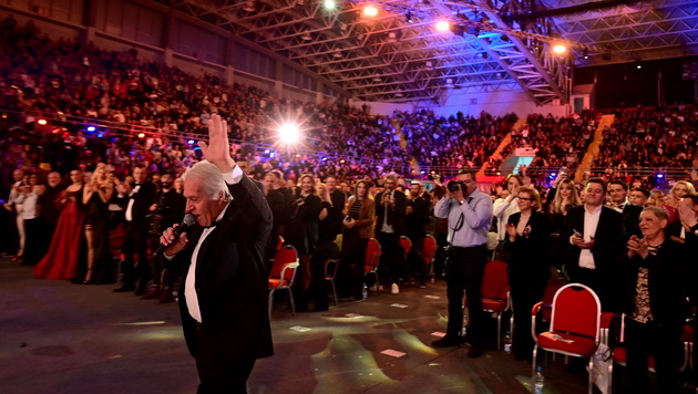 se-prodavaat-poslednite-bileti-i-za-vtoriot-koncert-na-dragan-mijalkovski-02.jpg