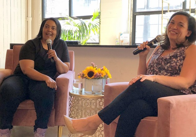 pred-6-godini-bev-bezdomnichka-i-spiev-na-aerodrom-denes-sum-milionerka-03.jpg