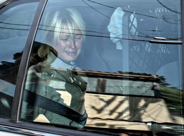 lindzi-lohan-10-slavni-lichnosti-so-najmnogu-apsenja-04.jpg