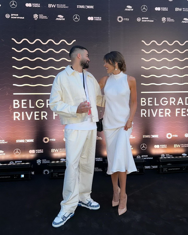marjan-petrov-beshe-edinstven-shminker-na-festival-vo-belgrad-za-nole-imashe-poseben-vlez-i-obezbeduvanje-nik-kejv-e-mnogu-opushten-07.jpg