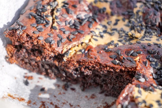 recept-za-zdravi-kolachinja-od-taan-i-temno-chokolado-02.jpg