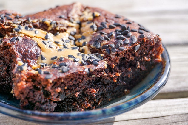 recept-za-zdravi-kolachinja-od-taan-i-temno-chokolado-05.jpg