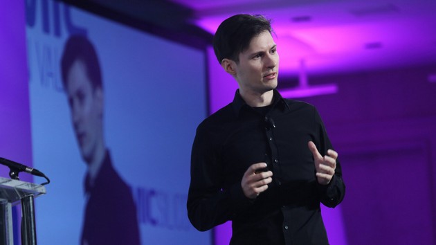 tvrdi-deka-ima-100-deca-bil-matematichki-genij-koj-e-pavel-durov-osnovachot-na-telegram-koj-beshe-uapsen-04.jpg