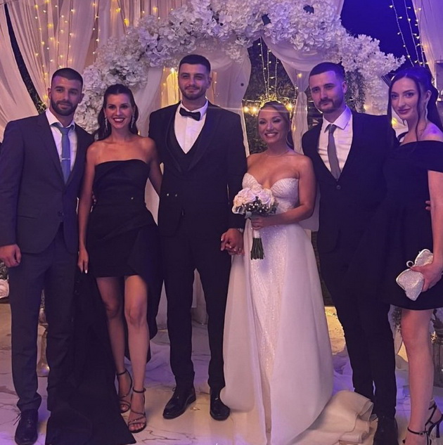 aleksandra-janeva-za-svadbata-so-ivan-me-zema-so-adeti-od-mojot-dom-vo-strumica-proslavata-traeshe-do-zori-29.jpg