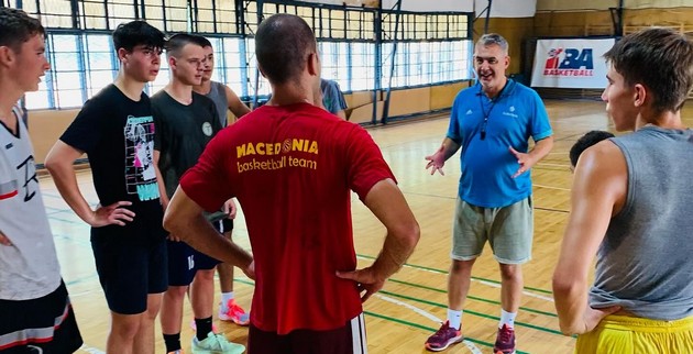 mirkovski-od-kk-iba-razvojot-na-talentite-go-temelime-na-individualno-prilagodeni-programi-vo-zavisnost-od-potrebite-i-performansot-na-sekoj-05.JPG