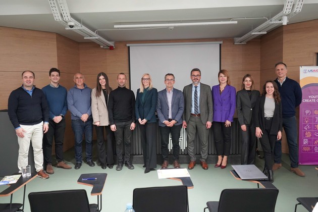 halkbank-kje-go-poddrzhi-socijalnoto-pretpriemnishtvo-so-bankarski-paket-razvien-od-studenti-7.JPG