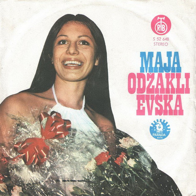se-mazhela-12-pati-go-vrati-vnukot-so-autizam-kaj-majka-mu-i-zhivee-sama-na-selo-zhivotnata-prikazna-na-maja-odjaklievska-05.jpg