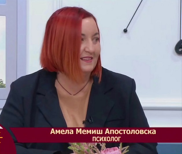 najava-na-novata-kniga-od-psihologot-amela-memish-apostolovska-voedno-i-majka-na-dve-deca-so-razlichna-poprechenost-06.JPG