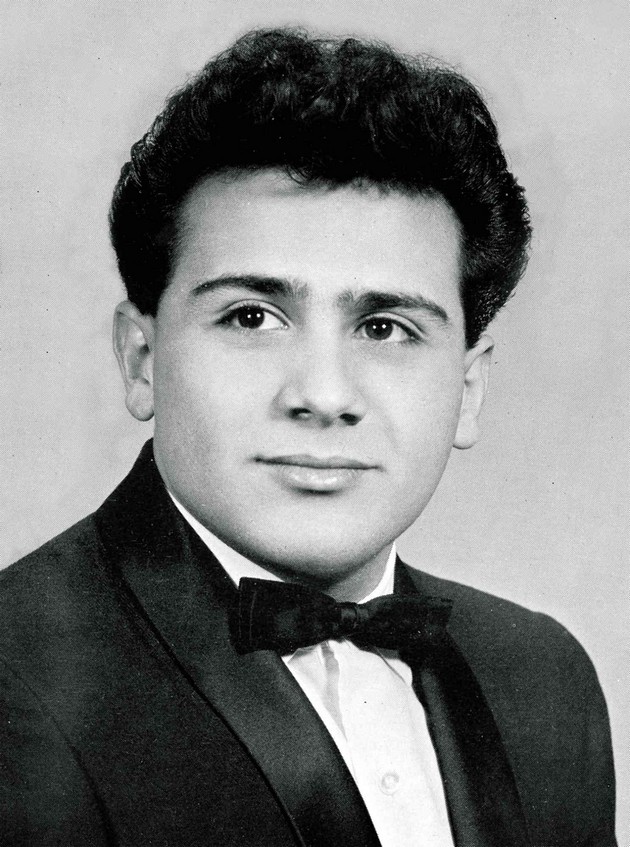 nizok-e-poradi-retko-narushuvanje-ja-izneveril-soprugata-fakti-za-deni-devito-03.JPG