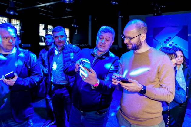 idninata-zapochnuva-sega-samsung-gi-menuva-pravilata-na-igra-so-novata-era-na-mobilnata-veshtachka-inteligencija-so-samsung-galaxy-s25--11.JPG