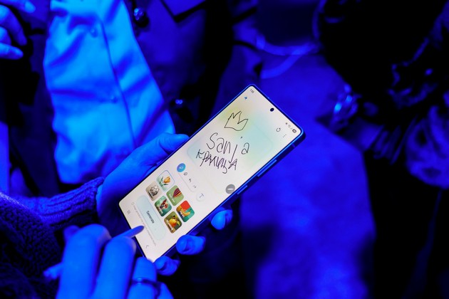 idninata-zapochnuva-sega-samsung-gi-menuva-pravilata-na-igra-so-novata-era-na-mobilnata-veshtachka-inteligencija-so-samsung-galaxy-s25--5.JPG