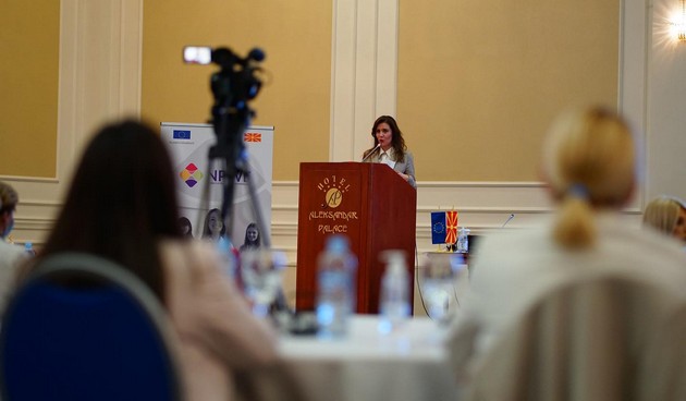 intervju-so-emilija-andonova-programska-koordinatorka-vo-fondacijata-za-menadzhment-i-industrisko-istrazhuvanje-05.JPG