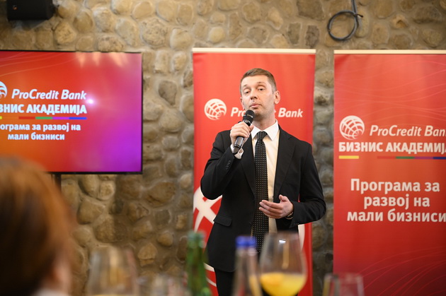 prokredit-banka-ja-pretstavi-novata-edukativna-programa-za-razvoj-na-mali-biznisi-prokredit-biznis-akademija01_1.jpg