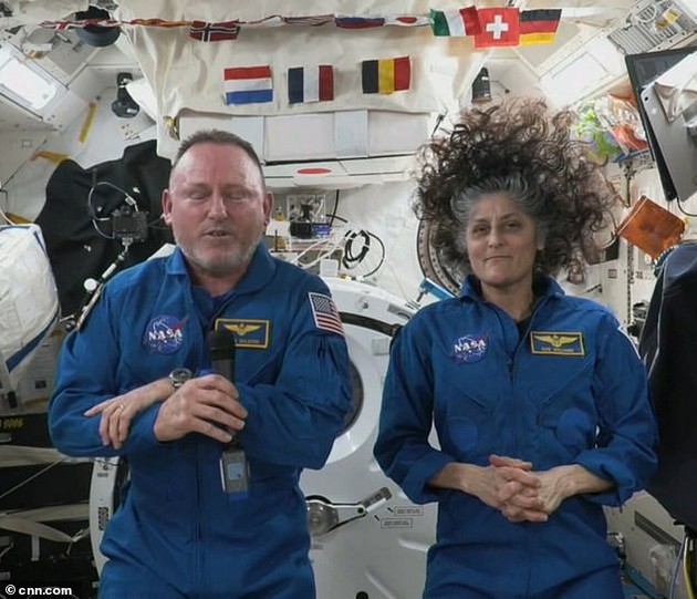 mokjen-viralen-tekst-za-astronautite-zaglaveni-vo-vselenata-namesto-8-dena-ostanaa-286-a-nie-gubime-trpenie-za-sitnici-05.jpg